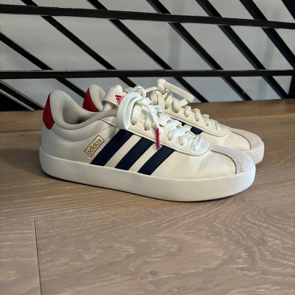 ADIDAS sneakers